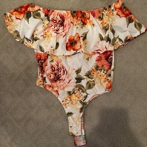 Vibe, Floral Off the shoulder Bodysuit, Xs